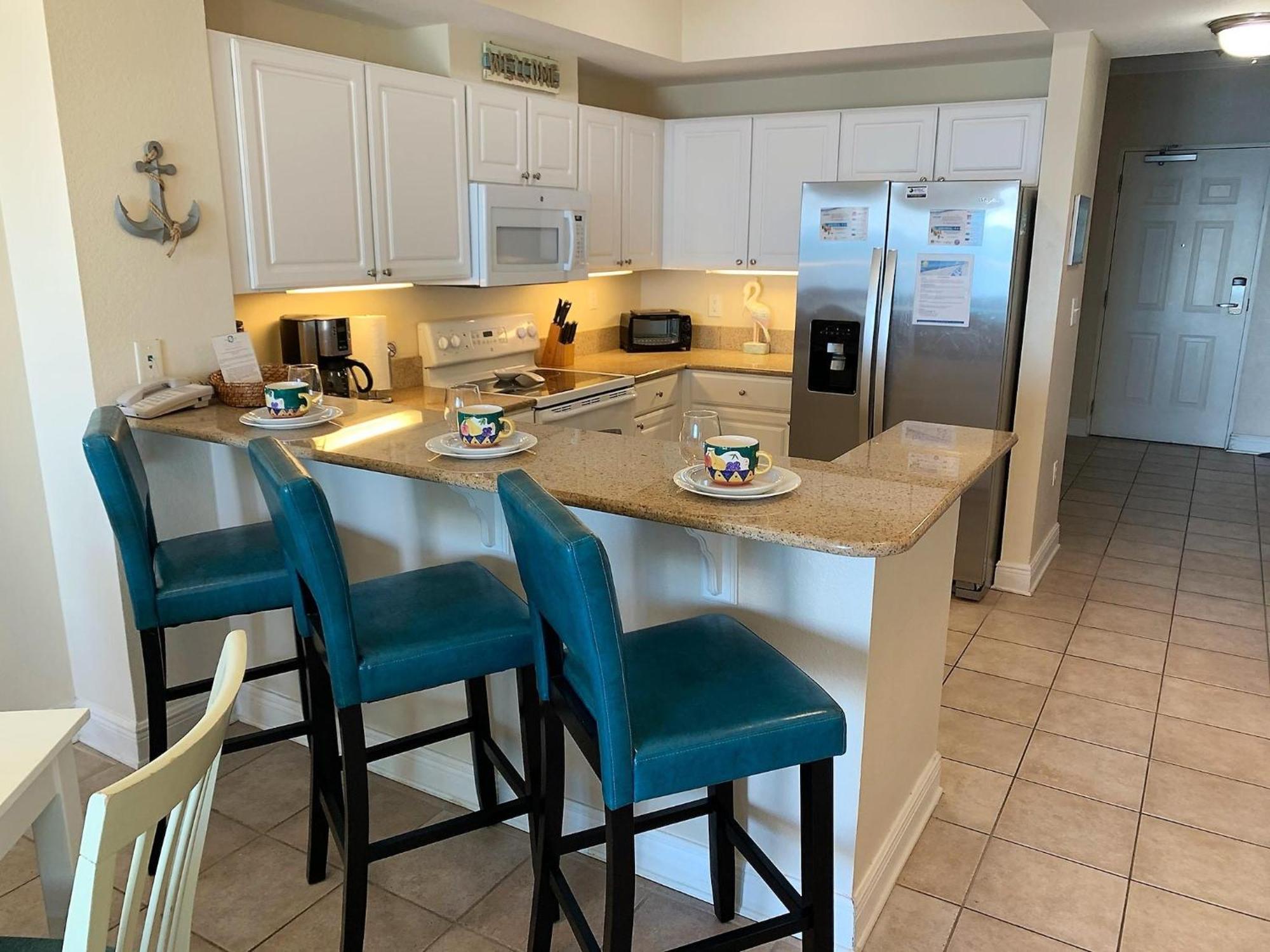 Crystal Tower~beach Combers * Gulf Shores