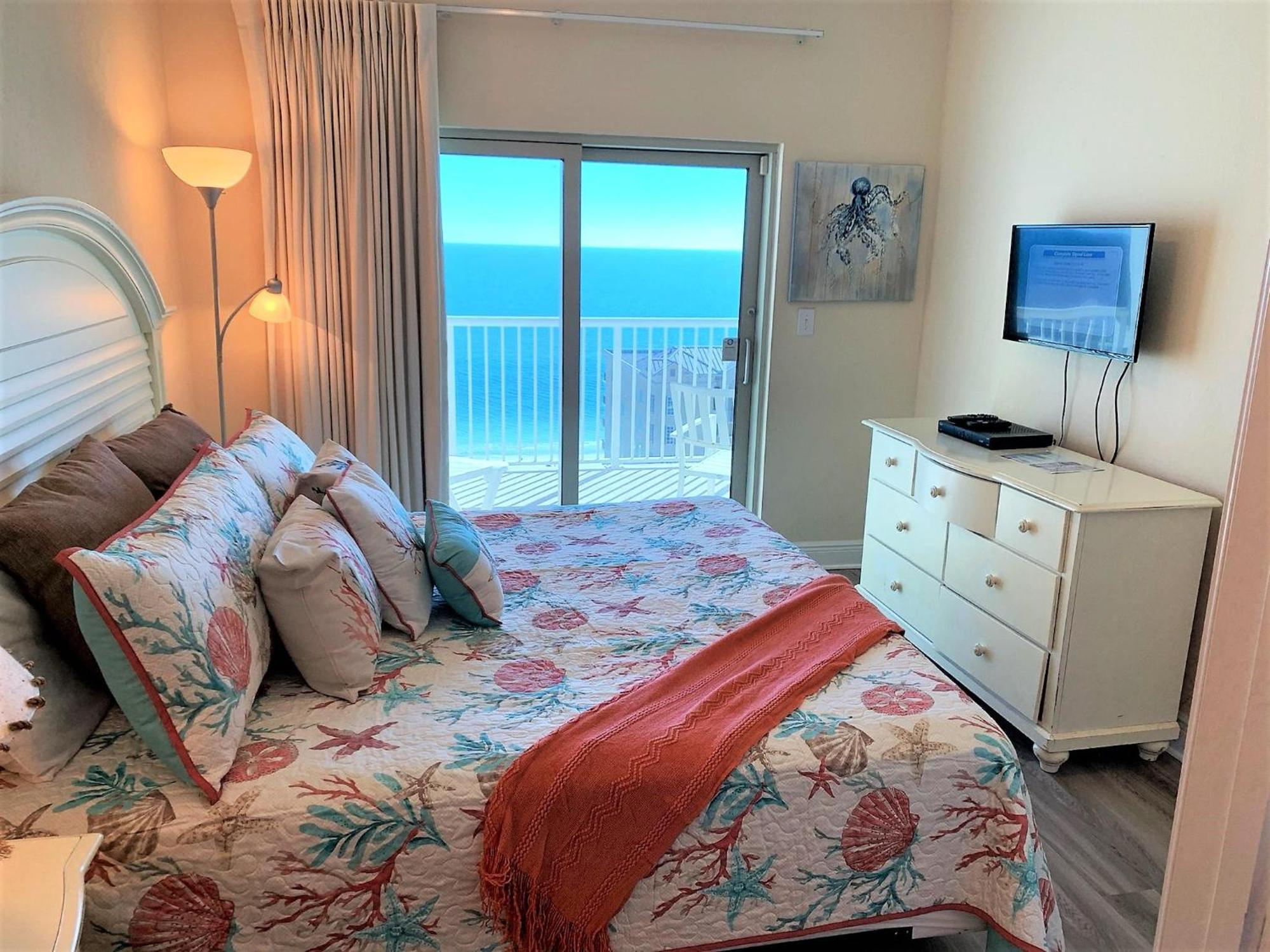Crystal Tower~beach Combers * Gulf Shores